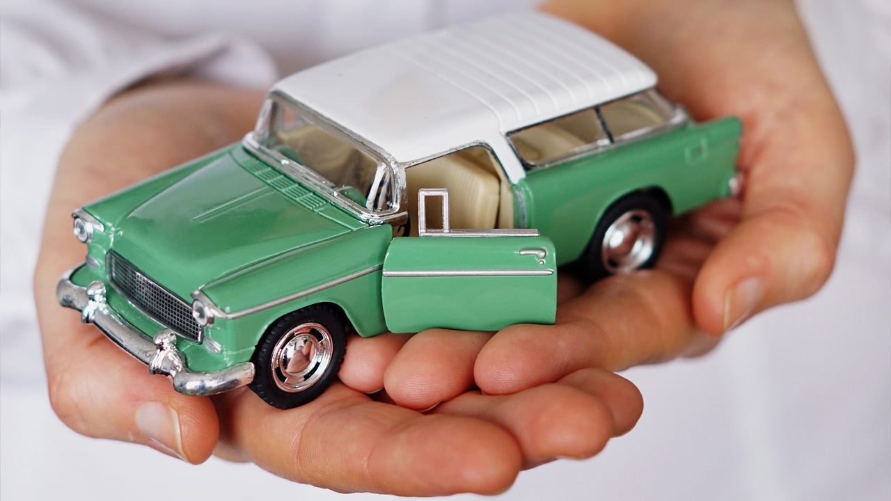 Choosing Your Car Insurance Payment Plan: Annually vs. Monthly