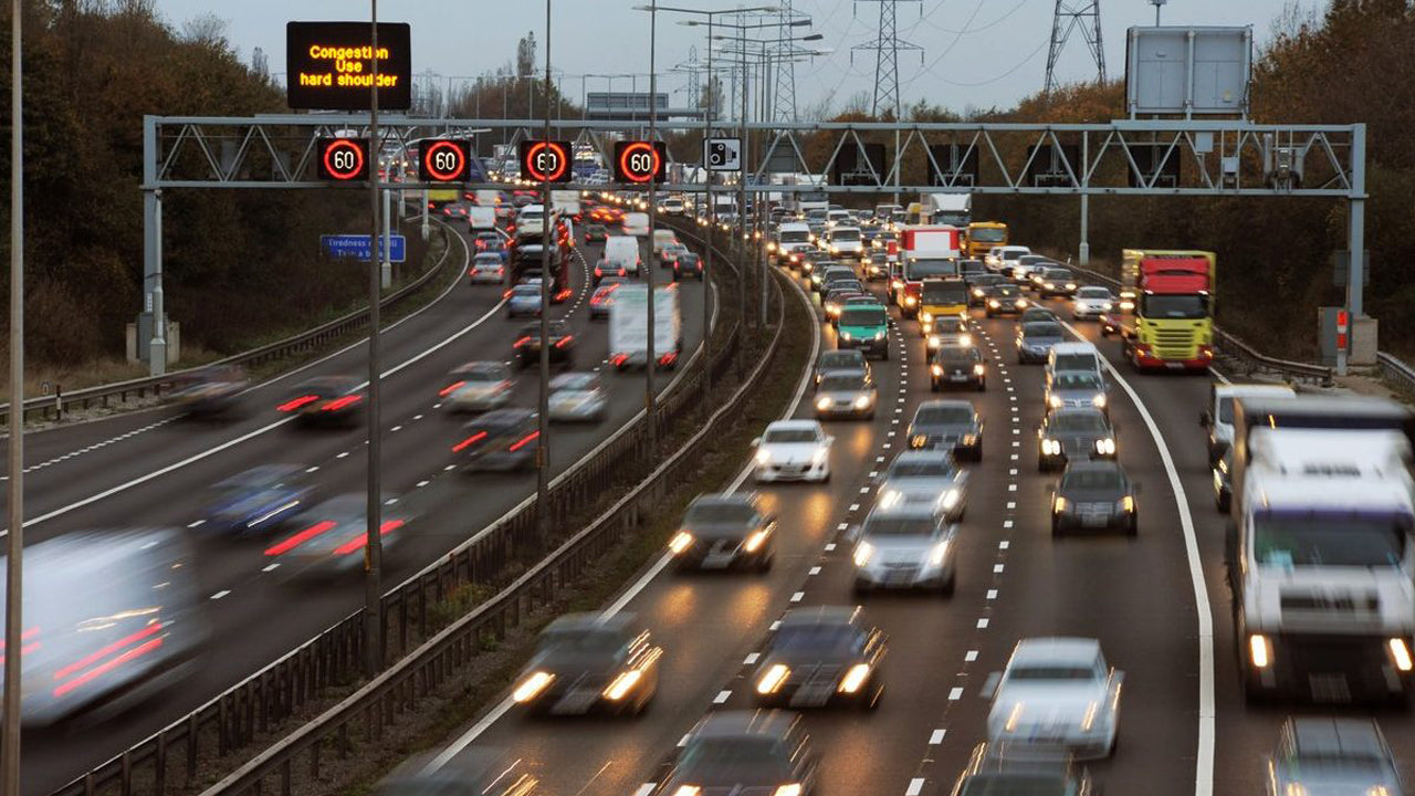 Driving home for Christmas? RAC Warns of Peak Traffic!